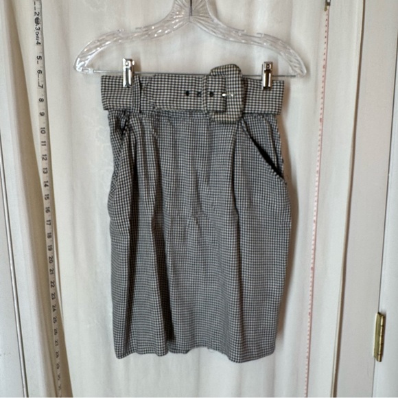 Vintage Women's Houndstooth Skirt Set - Picture 6 of 14